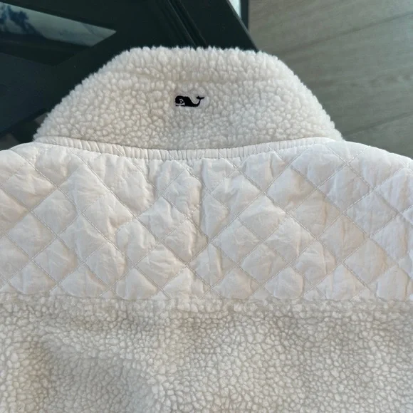 Vineyard Vines White Fleece Vest - Picture 4 of 5